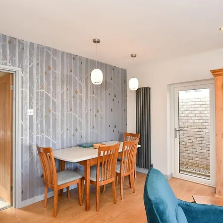 Badger Hill Bungalow בית נופש